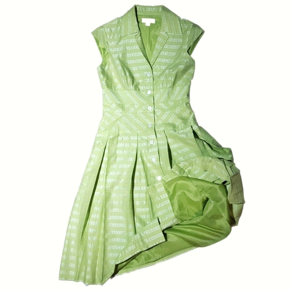 Liz Claiborne Dresses & Skirts - A-line pleated skirt button down dress
